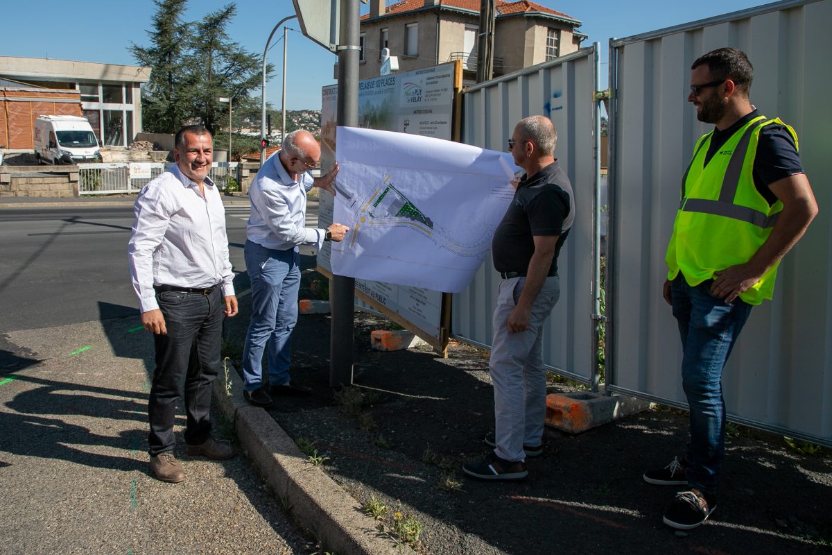 Un giratoire en expérimentation Avenue Foch/Rue Henri Dunant au Puy-en-Velay